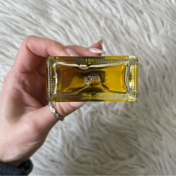 FRENCH GIRL Lumière Body Glow Jasmin Scented Hydrating Argan Vit D Oil 2oz/60ml - Picture 5 of 7